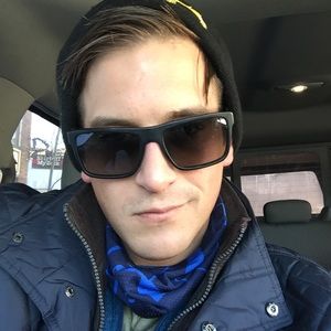 Meet your Posher, Christian